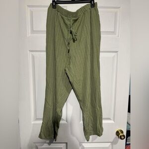 SHEIN Sage Green Cropped Pants